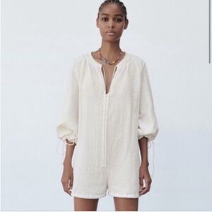 NWT. Zara embroidered romper. Small.